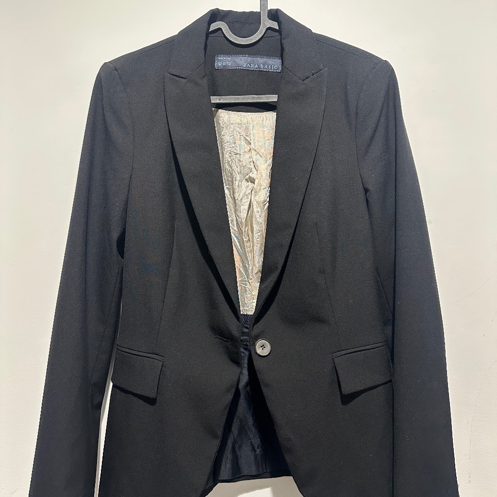 Zara Basic Black Blazer